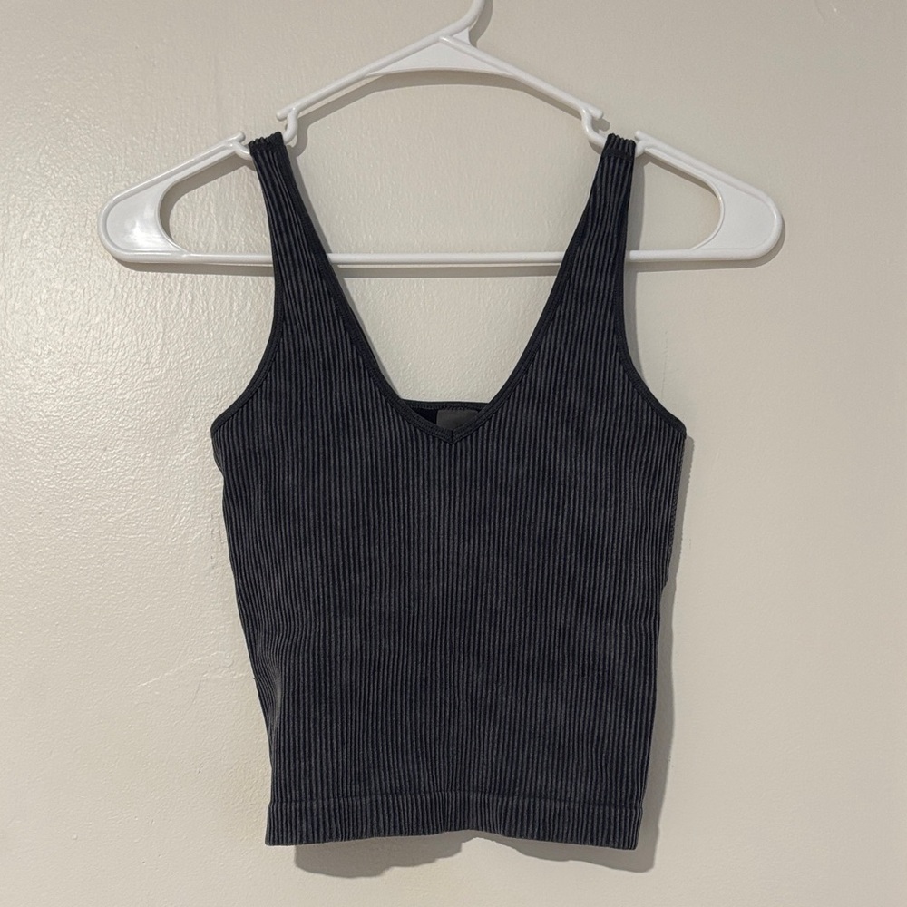 Elegant Black V-Neck Camisole